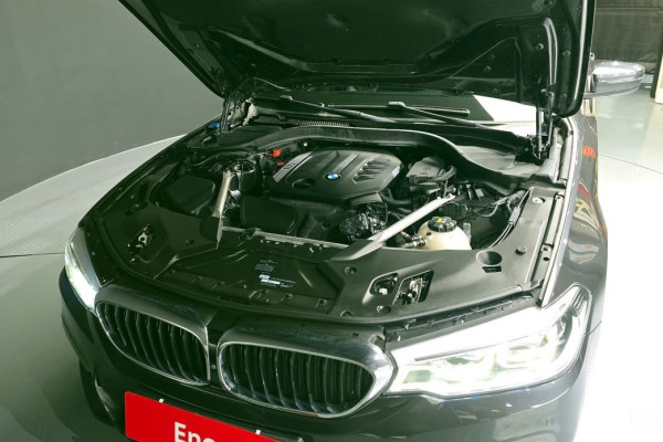 2020 BMW 5 серии с пробегом 92 474 км