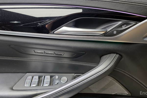 2020 BMW 5 серии с пробегом 92 474 км