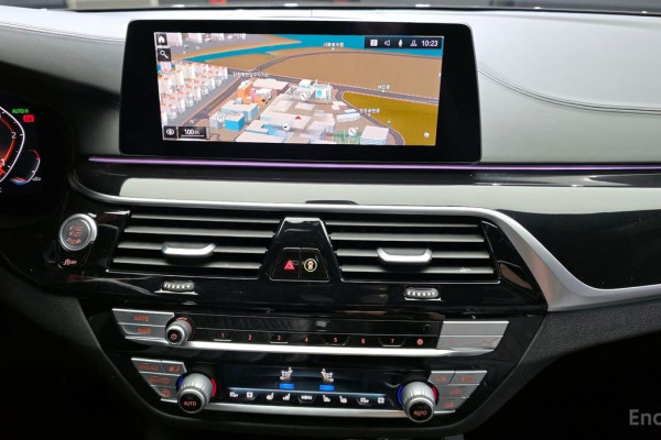 2020 BMW 5 серии с пробегом 92 474 км
