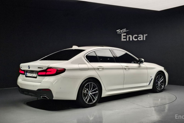 2023 BMW 5 серии с пробегом 135 707 км