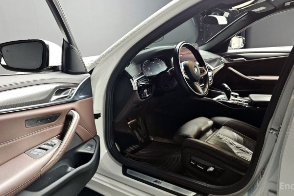 2023 BMW 5 серии с пробегом 135 707 км
