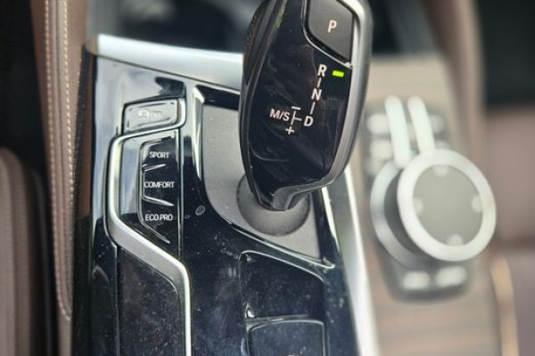 2021 BMW 5 серии с пробегом 108 400 км