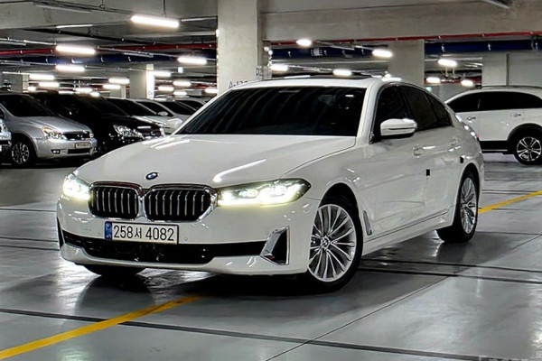 2021 BMW 5 серии с пробегом 91 932 км