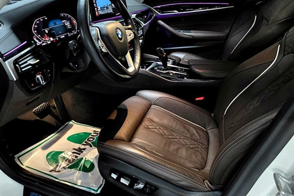 2021 BMW 5 серии с пробегом 91 932 км