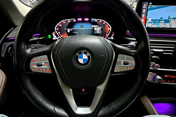 2021 BMW 5 серии с пробегом 91 932 км