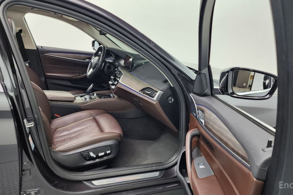 2020 BMW 5 серии с пробегом 89 094 км