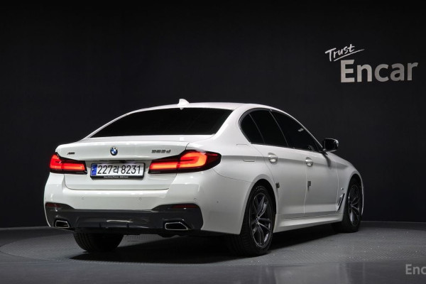 2023 BMW 5 серии с пробегом 61 760 км