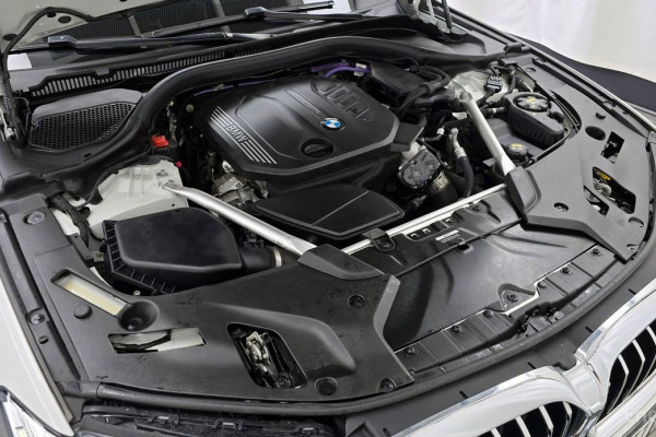 2023 BMW 5 серии с пробегом 61 760 км