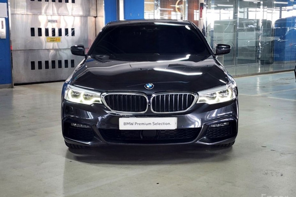 2020 BMW 5 серии с пробегом 135 587 км