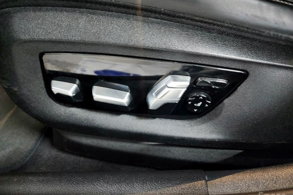 2020 BMW 5 серии с пробегом 135 587 км
