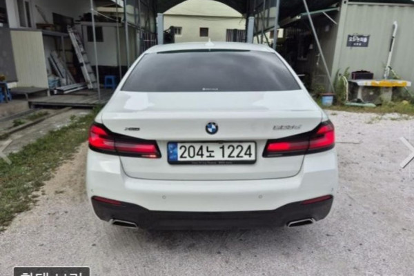 2022 BMW 5 серии с пробегом 93 629 км