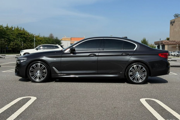2020 BMW 5 серии с пробегом 67 865 км