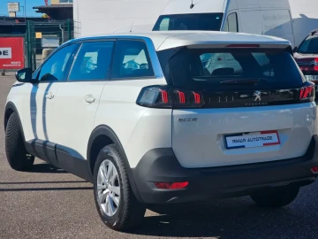 2021 Peugeot 5008 с пробегом 128 950 км