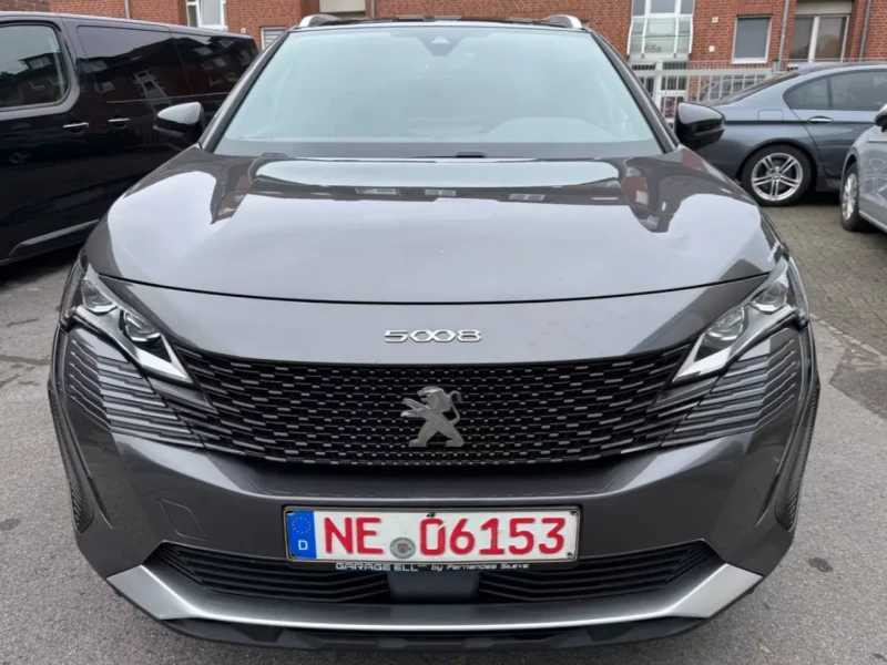2021 Peugeot 5008 с пробегом 193 000 км