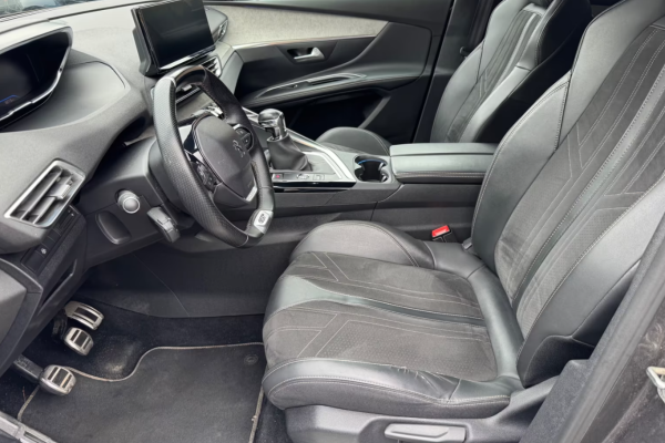 2021 Peugeot 5008 с пробегом 193 000 км