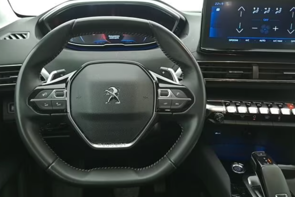 2021 Peugeot 5008 с пробегом 121 140 км