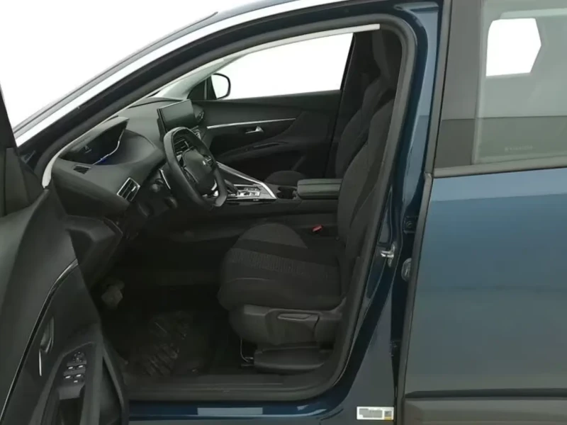 2021 Peugeot 5008 с пробегом 121 140 км