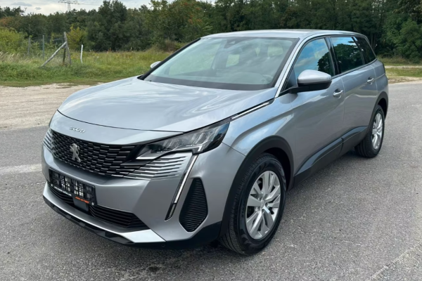 2021 Peugeot 5008 с пробегом 120 000 км