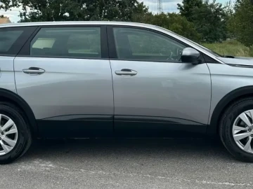 2021 Peugeot 5008 с пробегом 120 000 км