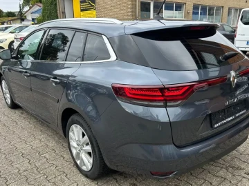 2021 Renault Megane с пробегом 143 119 км