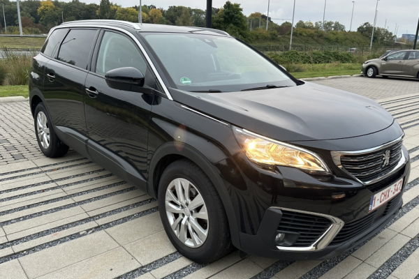 2021 Peugeot 5008 с пробегом 98 000 км