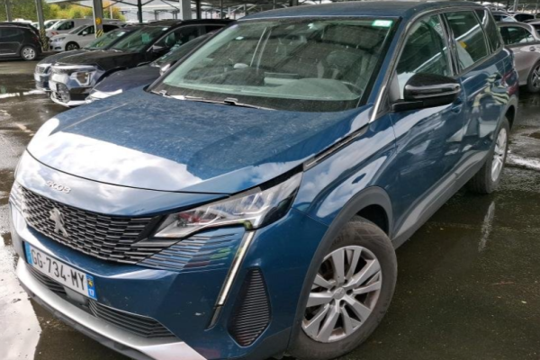 2022 Peugeot 5008 с пробегом 138 000 км