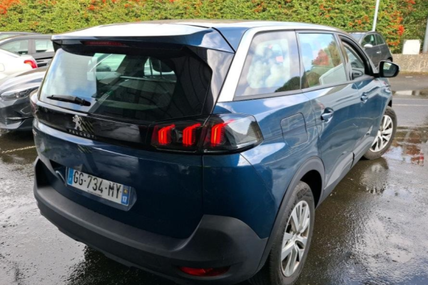 2022 Peugeot 5008 с пробегом 138 000 км