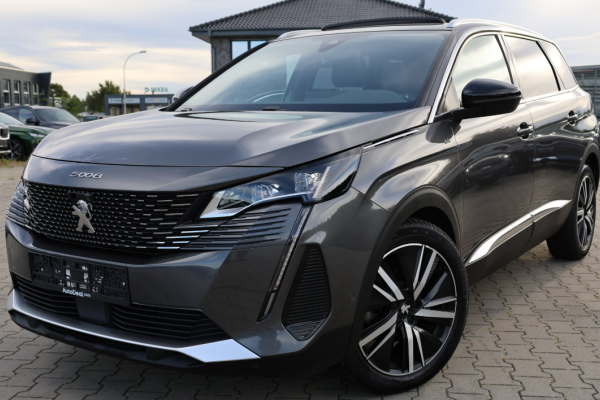 2021 Peugeot 5008 с пробегом 120 000 км