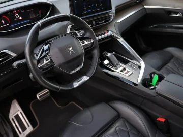 2021 Peugeot 5008 с пробегом 120 000 км