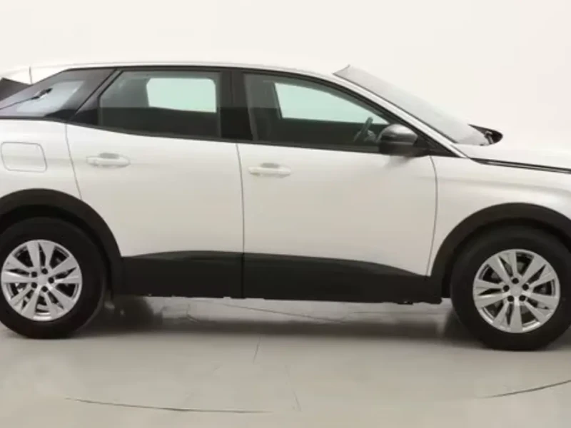 2022 Peugeot 3008 с пробегом 73 000 км