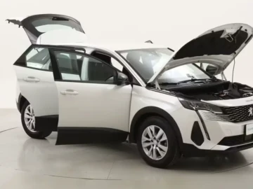2022 Peugeot 3008 с пробегом 73 000 км