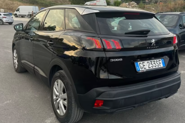 2021 Peugeot 3008 с пробегом 91 000 км
