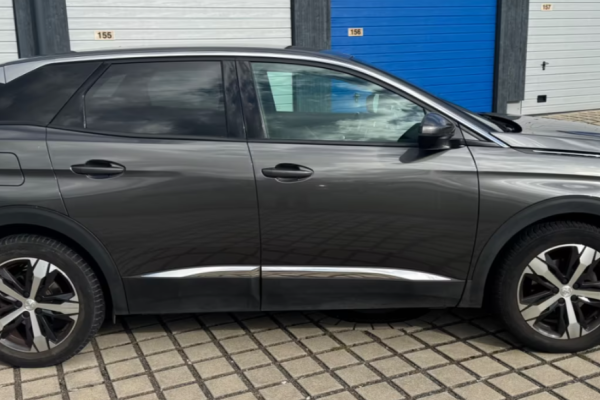 2021 Peugeot 3008 с пробегом 105 000 км
