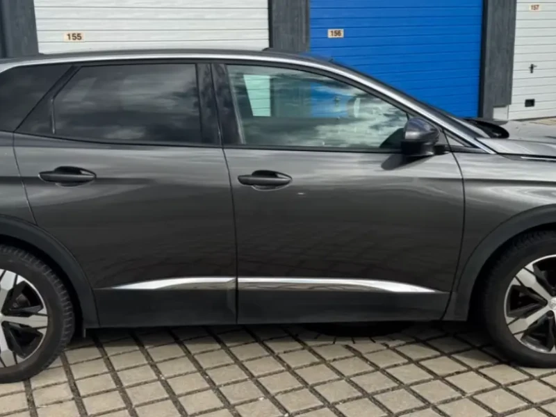 2021 Peugeot 3008 с пробегом 105 000 км