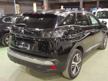 2021 Peugeot 3008 с пробегом 34 000 км
