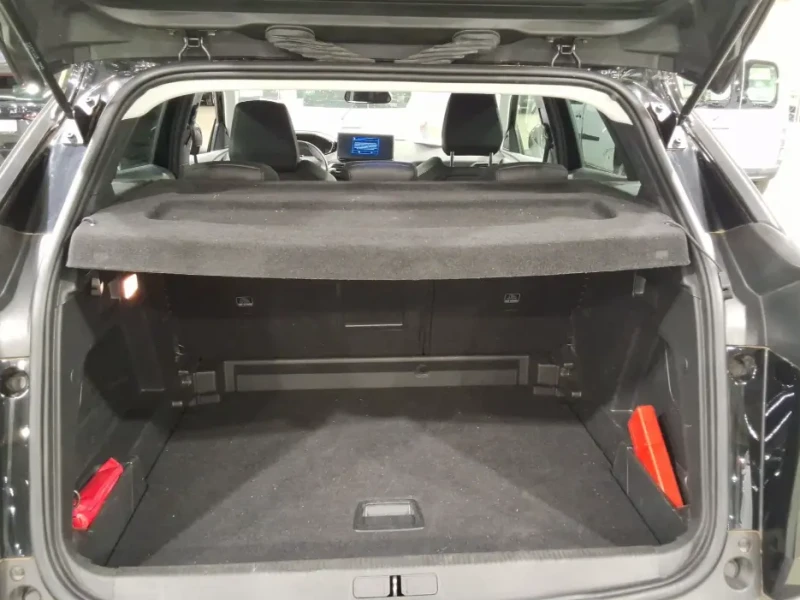 2021 Peugeot 3008 с пробегом 34 000 км