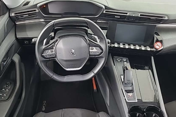 2022 Peugeot 508 с пробегом 99 000 км