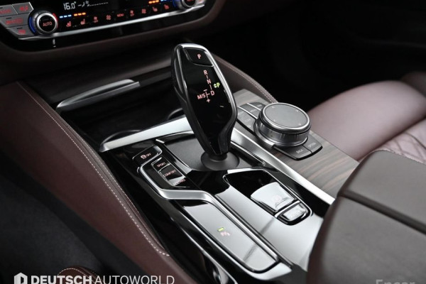 2021 BMW 5 серии с пробегом 108 286 км