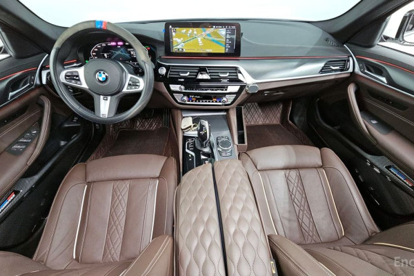 2023 BMW 5 серии с пробегом 20 909 км