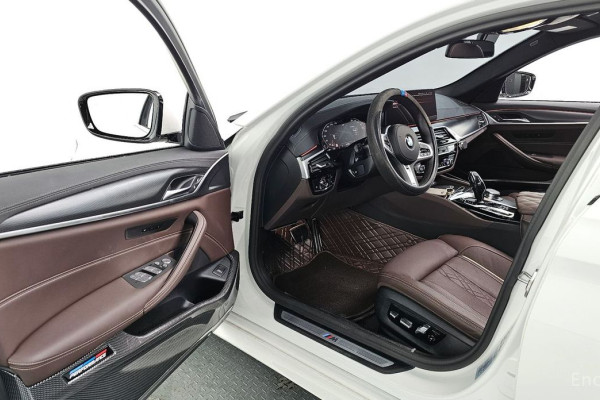 2023 BMW 5 серии с пробегом 20 909 км