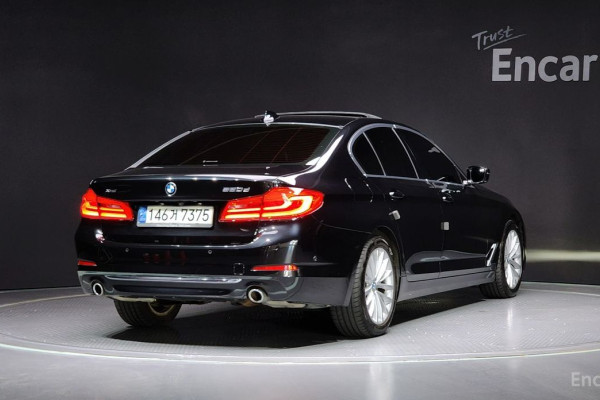 2020 BMW 5 серии с пробегом 52 558 км