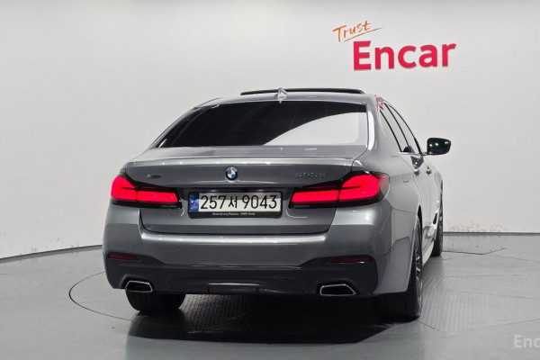 2023 BMW 5 серии с пробегом 35 643 км