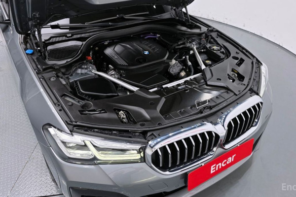 2023 BMW 5 серии с пробегом 35 643 км