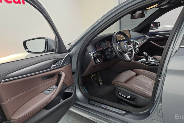 2023 BMW 5 серии с пробегом 35 643 км