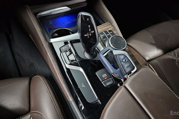2020 BMW 5 серии с пробегом 84 509 км