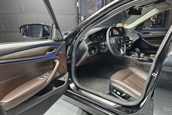 2020 BMW 5 серии с пробегом 84 509 км