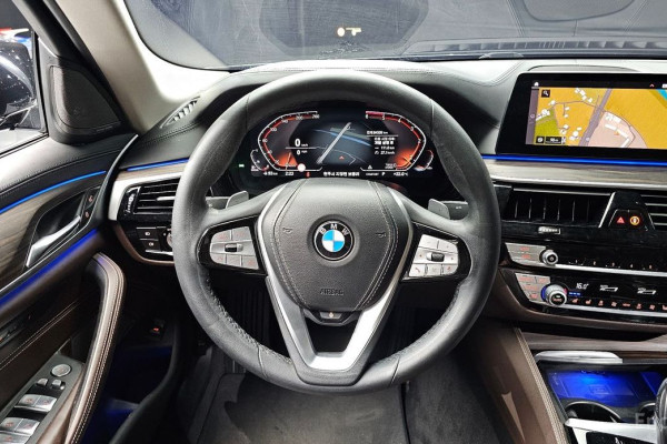 2020 BMW 5 серии с пробегом 84 509 км