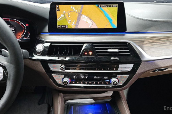 2020 BMW 5 серии с пробегом 84 509 км