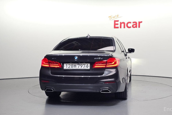 2020 BMW 5 серии с пробегом 67 629 км