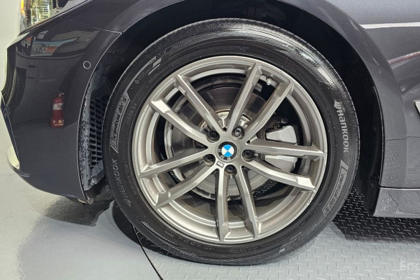 2020 BMW 5 серии с пробегом 67 629 км